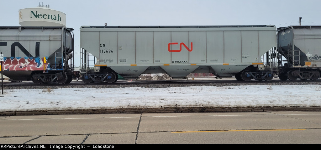 CN 113696